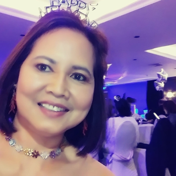 Meet your Posher, Gie - Picture 1 of 1